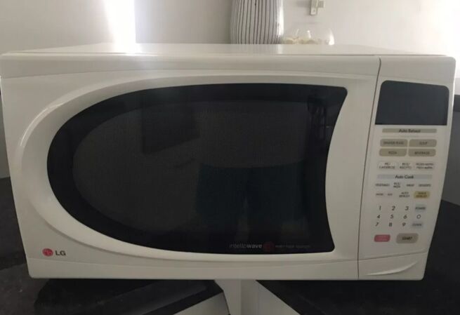Microwave With Toast Maker Combo