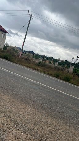1 Plot of land at Ejisu Abankro
