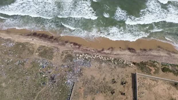 12 Titled Direct ... Beachfront Acres = Sakumono!!!