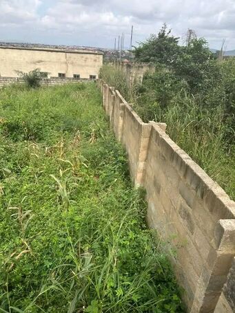 Exclusive Plots of Land = Oyarifa®