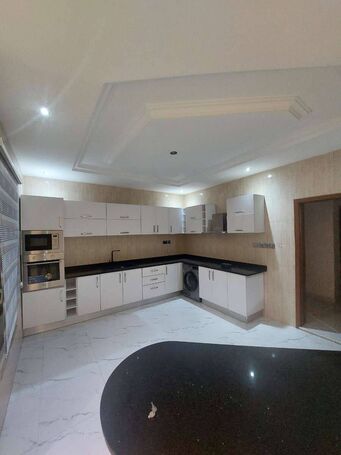 Luxurious 3-Bedroom Ensuite Apartment for Sale in Codco Creek Estate, East Legon Adjiringanor – Gate