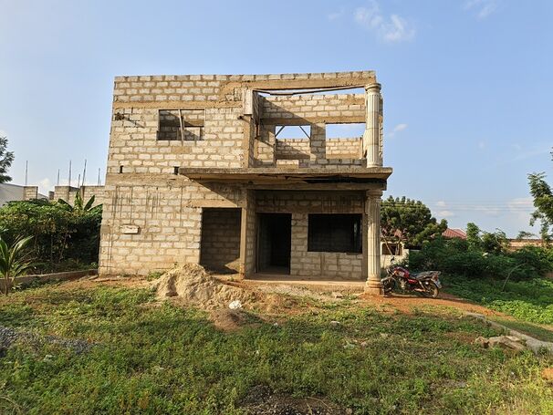 Uncompleted Building for sale at oyibi