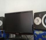 20 inch monitor and speakers