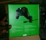 New! Xbox One Controller with Battery